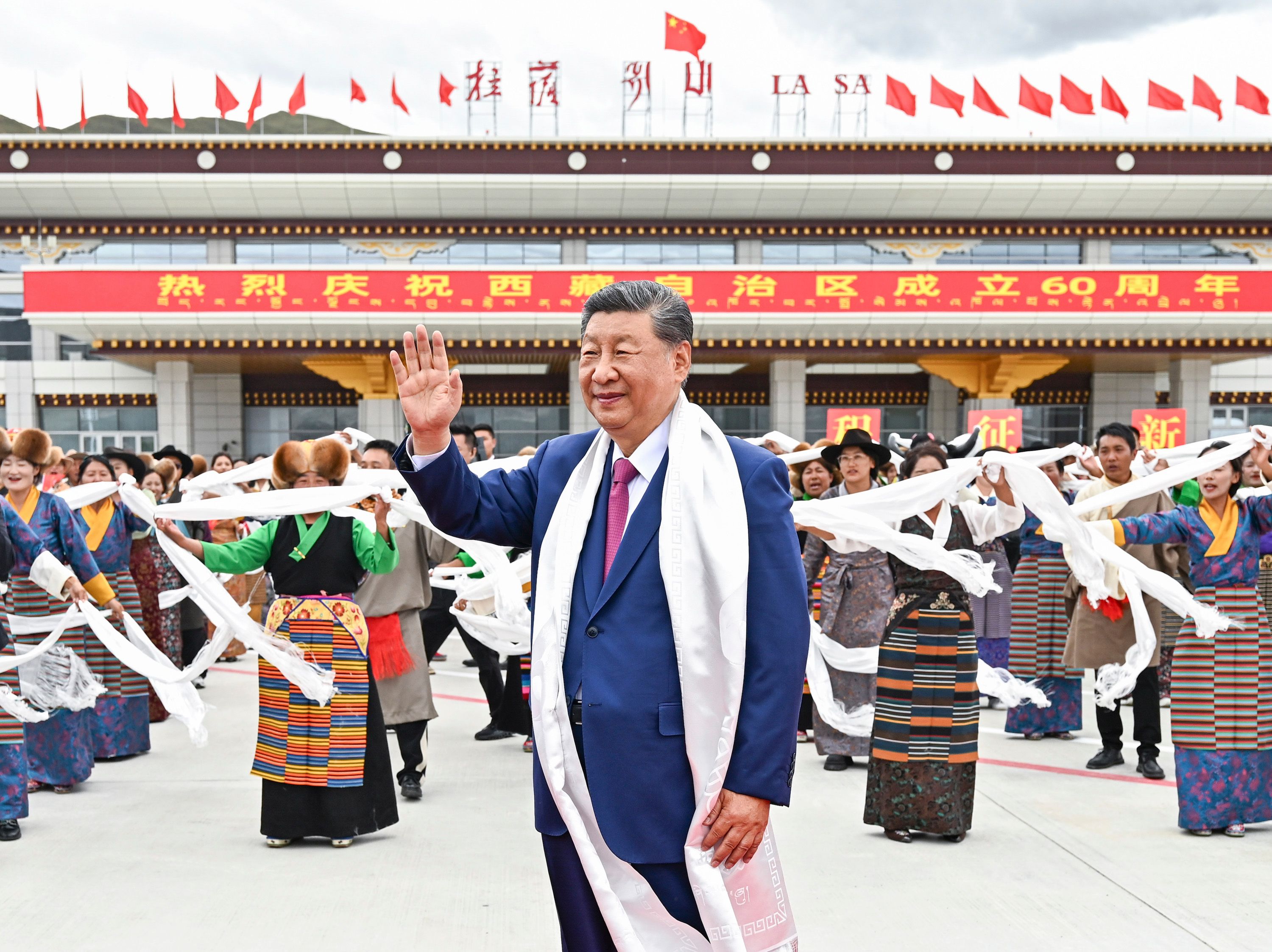 西藏自治区团结进步宣传月_西藏解放60周年_